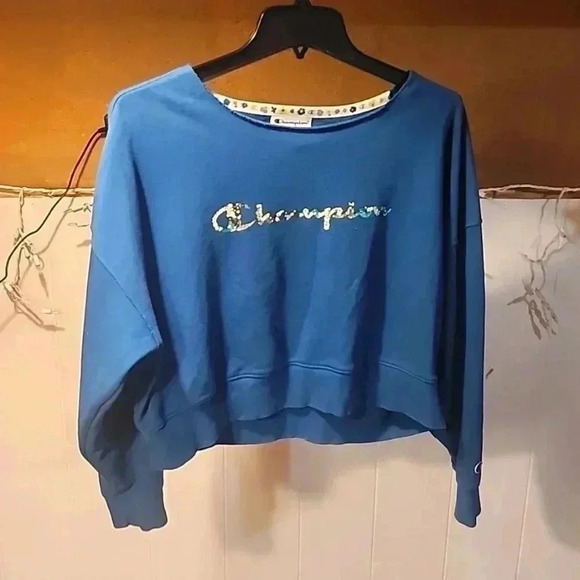 Champion Cropped Sweatshirt - Picture 1 of 4